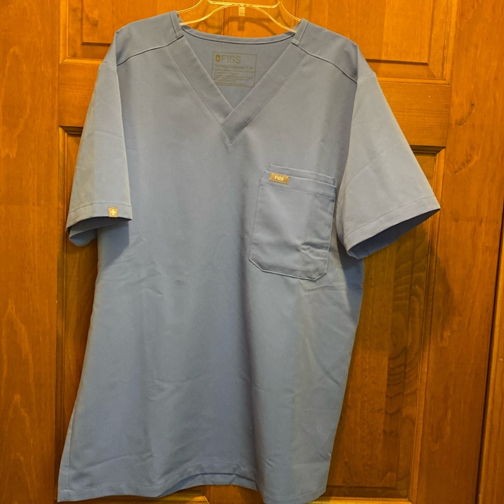 Figs Three pocket scrubs